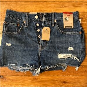NWT Levi’s 501 Denim Shorts